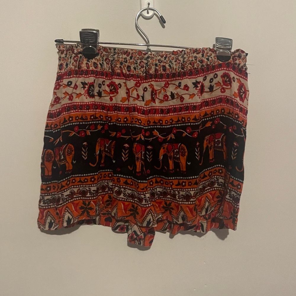 Angie Multicolored Bohemian Elephant Print‎ shorts small